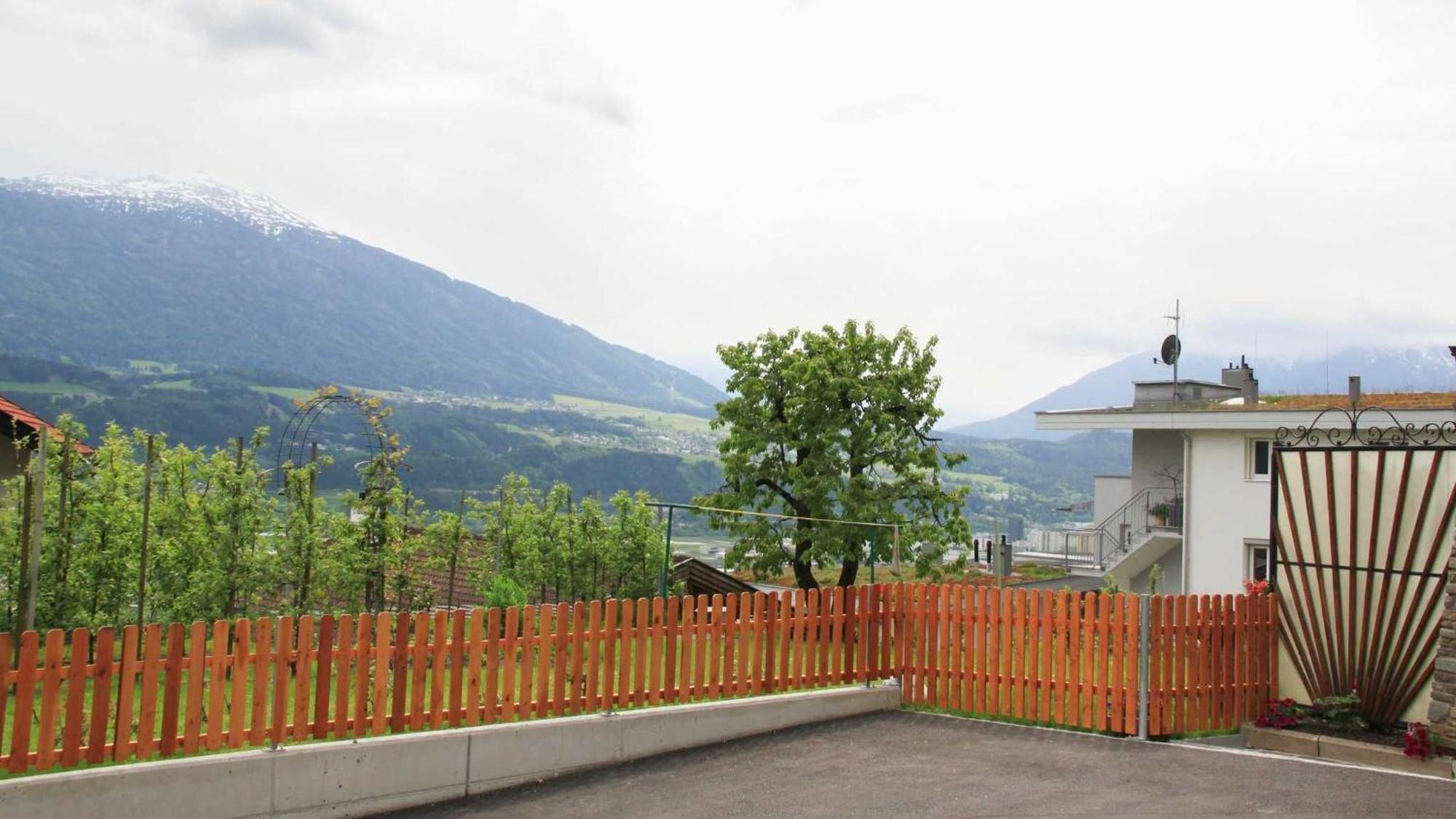 Gaestehaus Sonnenheim Thaur Exterior photo